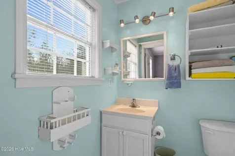 585 Roberts Road Newport NC 28570
