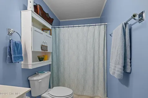 585 Roberts Road Newport NC 28570