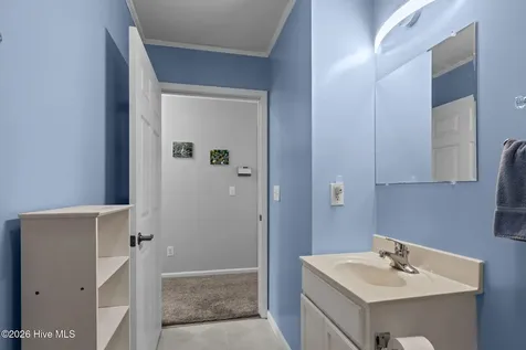 585 Roberts Road Newport NC 28570
