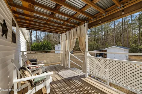 585 Roberts Road Newport NC 28570