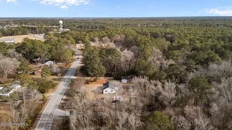 585 Roberts Road Newport NC 28570