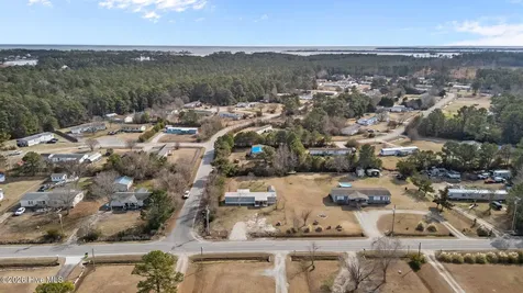 670 Straits Road Gloucester NC 28528