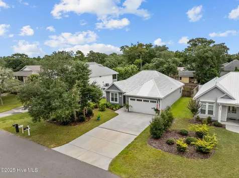 108 NE 17th Street Oak Island NC 28465