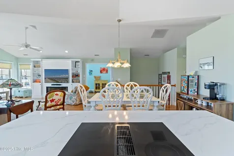 121 Ferry Road Holden Beach NC 28462