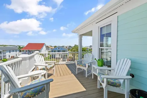 121 Ferry Road Holden Beach NC 28462