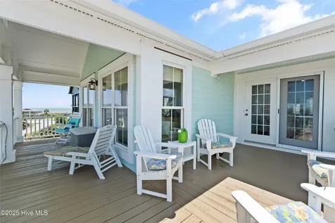 121 Ferry Road Holden Beach NC 28462