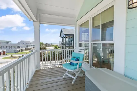 121 Ferry Road Holden Beach NC 28462