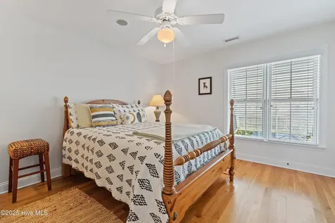 121 Ferry Road Holden Beach NC 28462