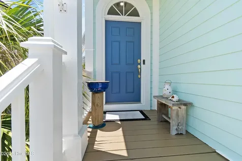 121 Ferry Road Holden Beach NC 28462