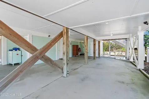 121 Ferry Road Holden Beach NC 28462