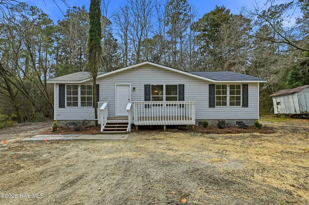 808 Wildwood Circle Hampstead NC 28443