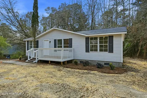 808 Wildwood Circle Hampstead NC 28443