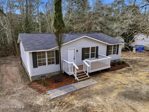 808 Wildwood Circle Hampstead NC 28443
