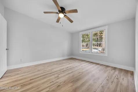 814 Wildwood Circle Hampstead NC 28443