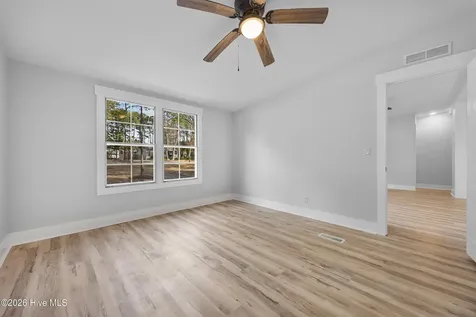 814 Wildwood Circle Hampstead NC 28443
