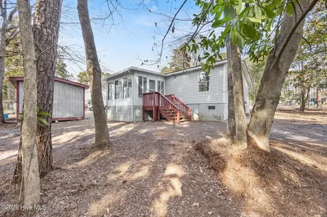 814 Wildwood Circle Hampstead NC 28443