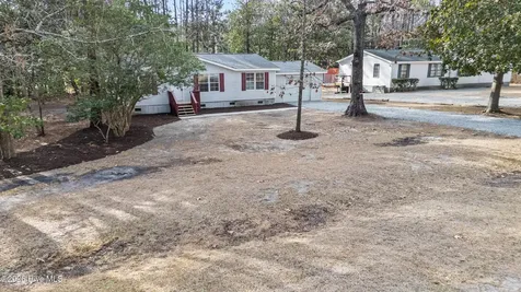 814 Wildwood Circle Hampstead NC 28443
