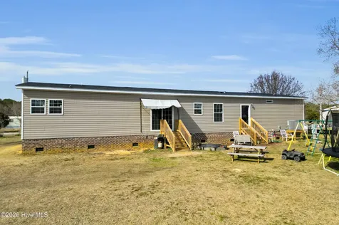105 Gosling Lane Beaufort NC 28516