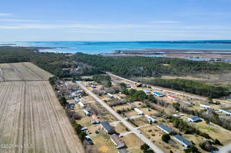 105 Gosling Lane Beaufort NC 28516