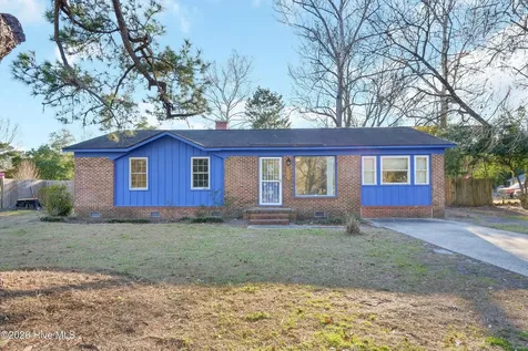 3533 Middle Sound Loop Road Wilmington NC 28411