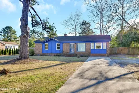 3533 Middle Sound Loop Road Wilmington NC 28411