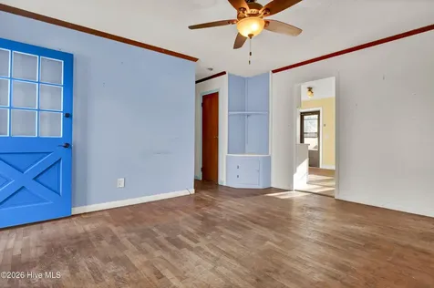 3533 Middle Sound Loop Road Wilmington NC 28411