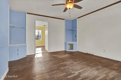 3533 Middle Sound Loop Road Wilmington NC 28411