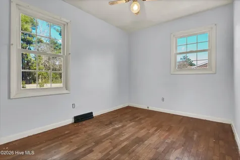 3533 Middle Sound Loop Road Wilmington NC 28411