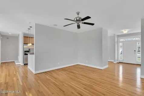 417 Meadowland Circle Maple Hill NC 28454