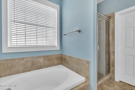 417 Meadowland Circle Maple Hill NC 28454