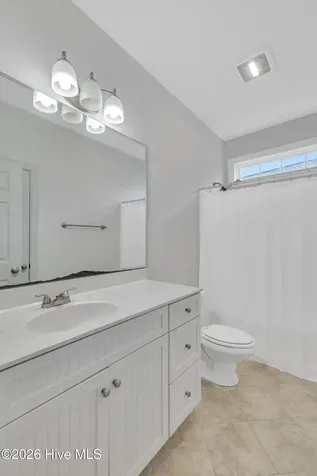 417 Meadowland Circle Maple Hill NC 28454
