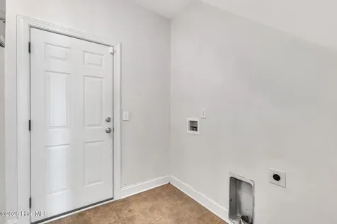 417 Meadowland Circle Maple Hill NC 28454