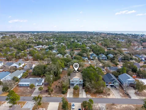 122 NE 12th Street Oak Island NC 28465