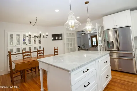 280 W Connecticut Avenue Southern Pines NC 28387