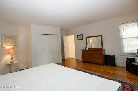 280 W Connecticut Avenue Southern Pines NC 28387