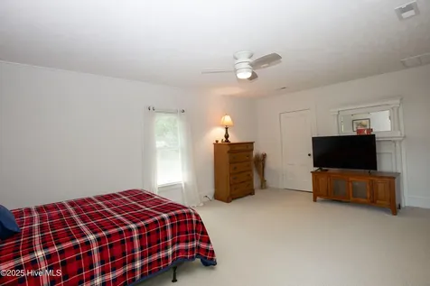 280 W Connecticut Avenue Southern Pines NC 28387