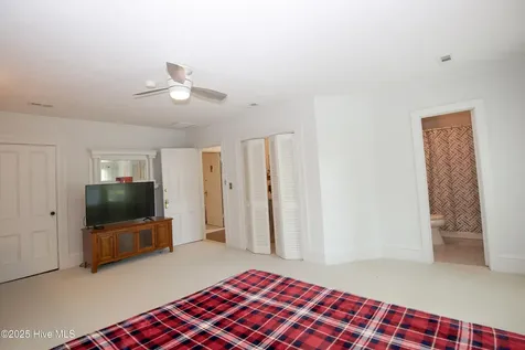 280 W Connecticut Avenue Southern Pines NC 28387