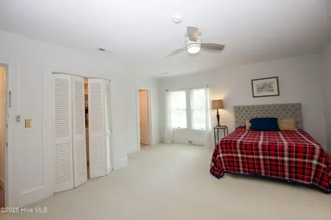 280 W Connecticut Avenue Southern Pines NC 28387