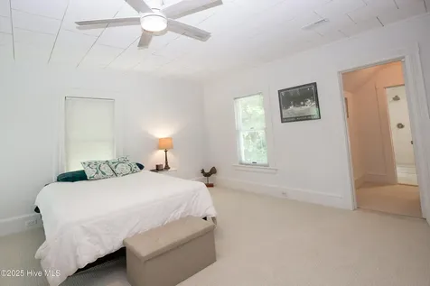 280 W Connecticut Avenue Southern Pines NC 28387