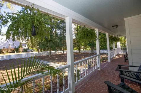 280 W Connecticut Avenue Southern Pines NC 28387