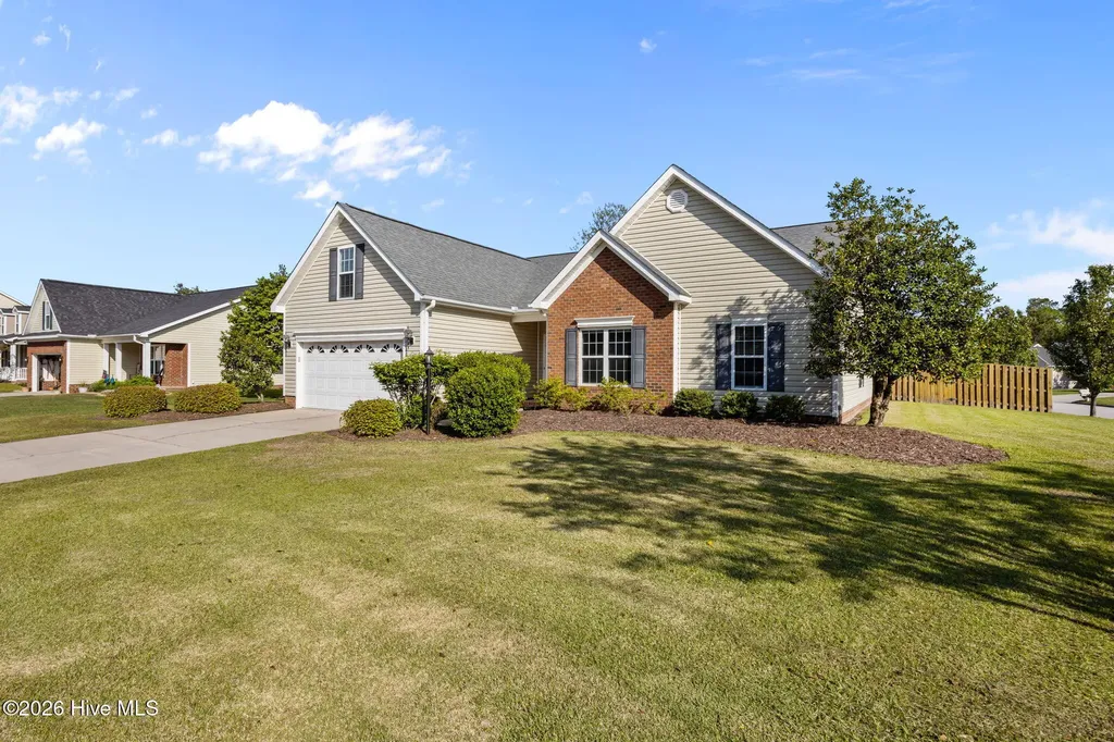 102 Blackheath Drive New Bern NC 28560