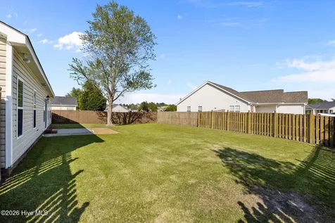 102 Blackheath Drive New Bern NC 28560
