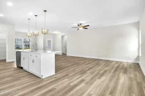 826 Red Sky Drive NE Winnabow NC 28479