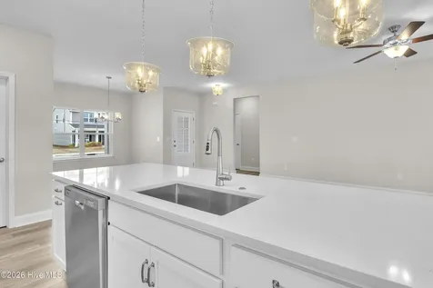 826 Red Sky Drive NE Winnabow NC 28479