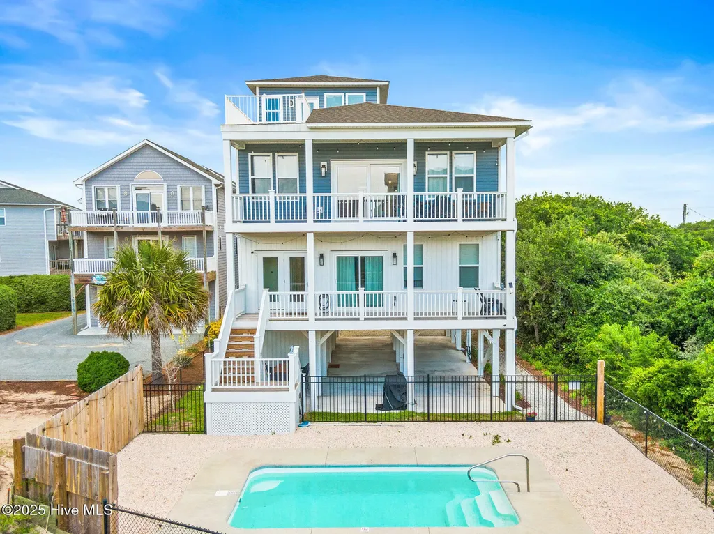 822 S Topsail Drive Surf City NC 28445