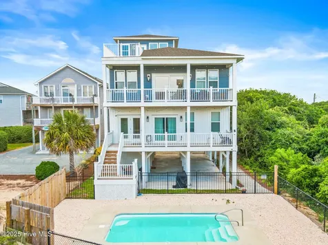 822 S Topsail Drive Surf City NC 28445