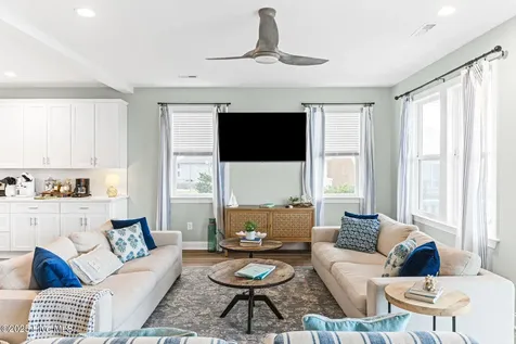 822 S Topsail Drive Surf City NC 28445