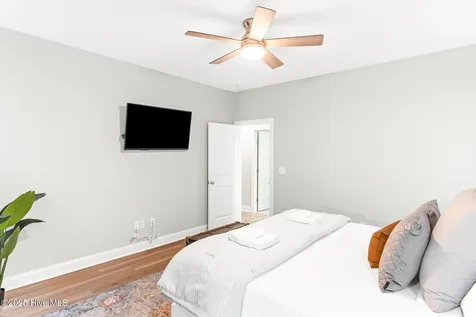822 S Topsail Drive Surf City NC 28445
