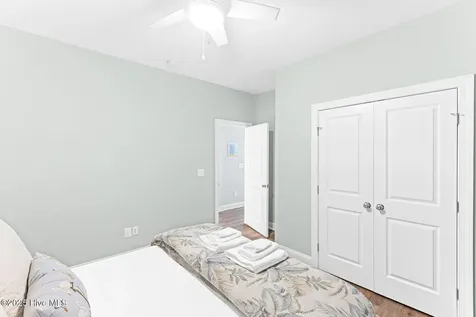 822 S Topsail Drive Surf City NC 28445