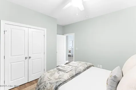 822 S Topsail Drive Surf City NC 28445
